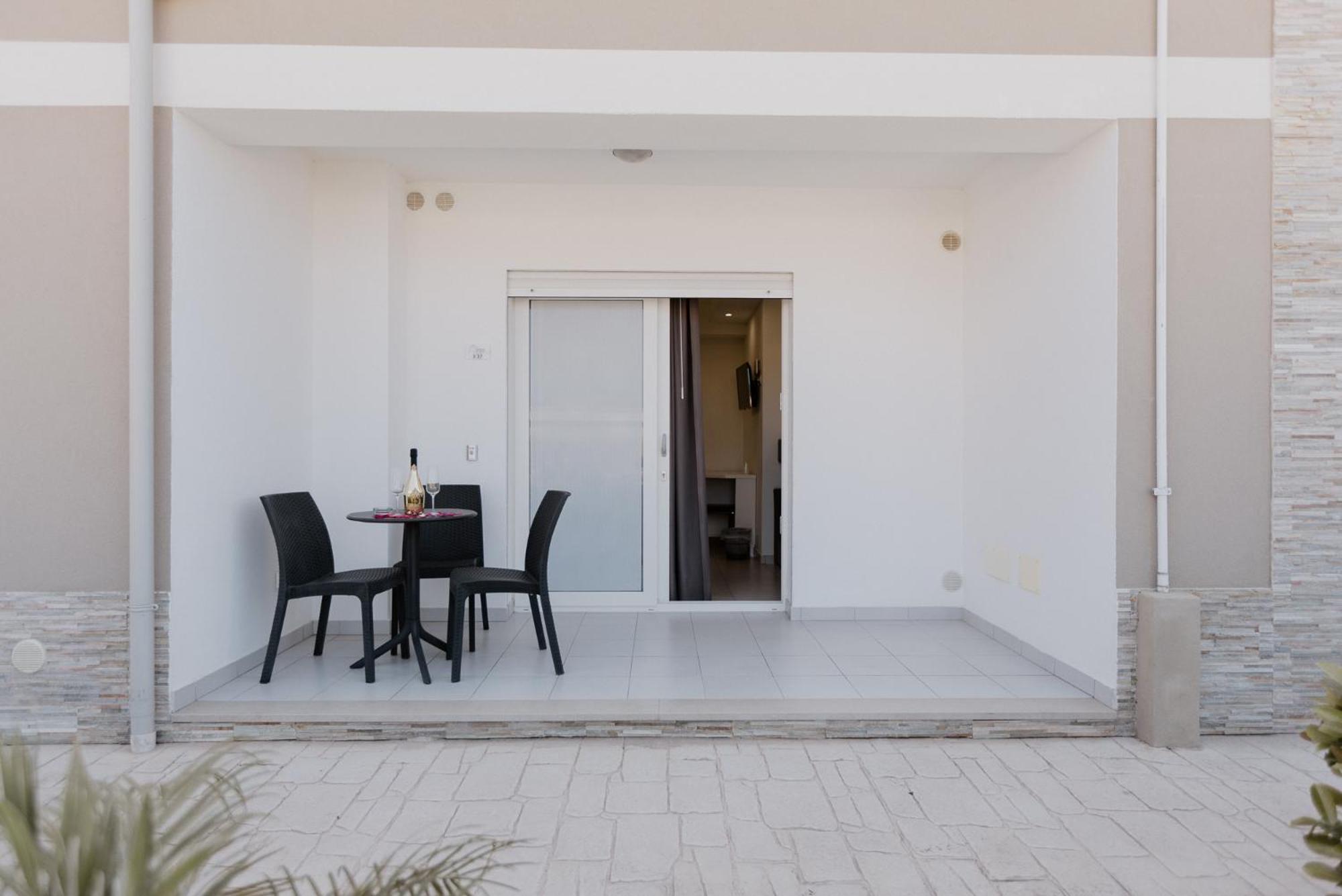 Residenza Kalios Bed & Breakfast โตรเปอา ภายนอก รูปภาพ