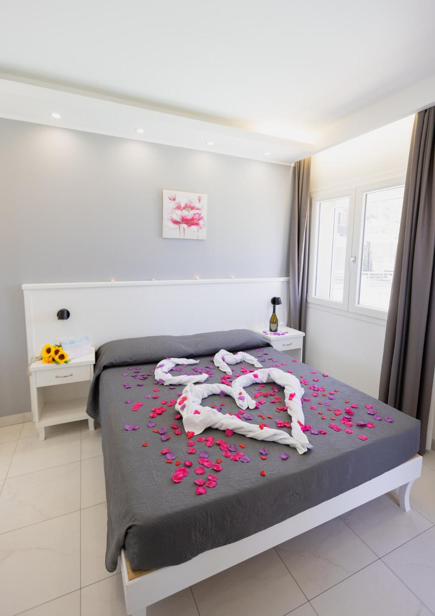 Residenza Kalios Bed & Breakfast โตรเปอา ภายนอก รูปภาพ