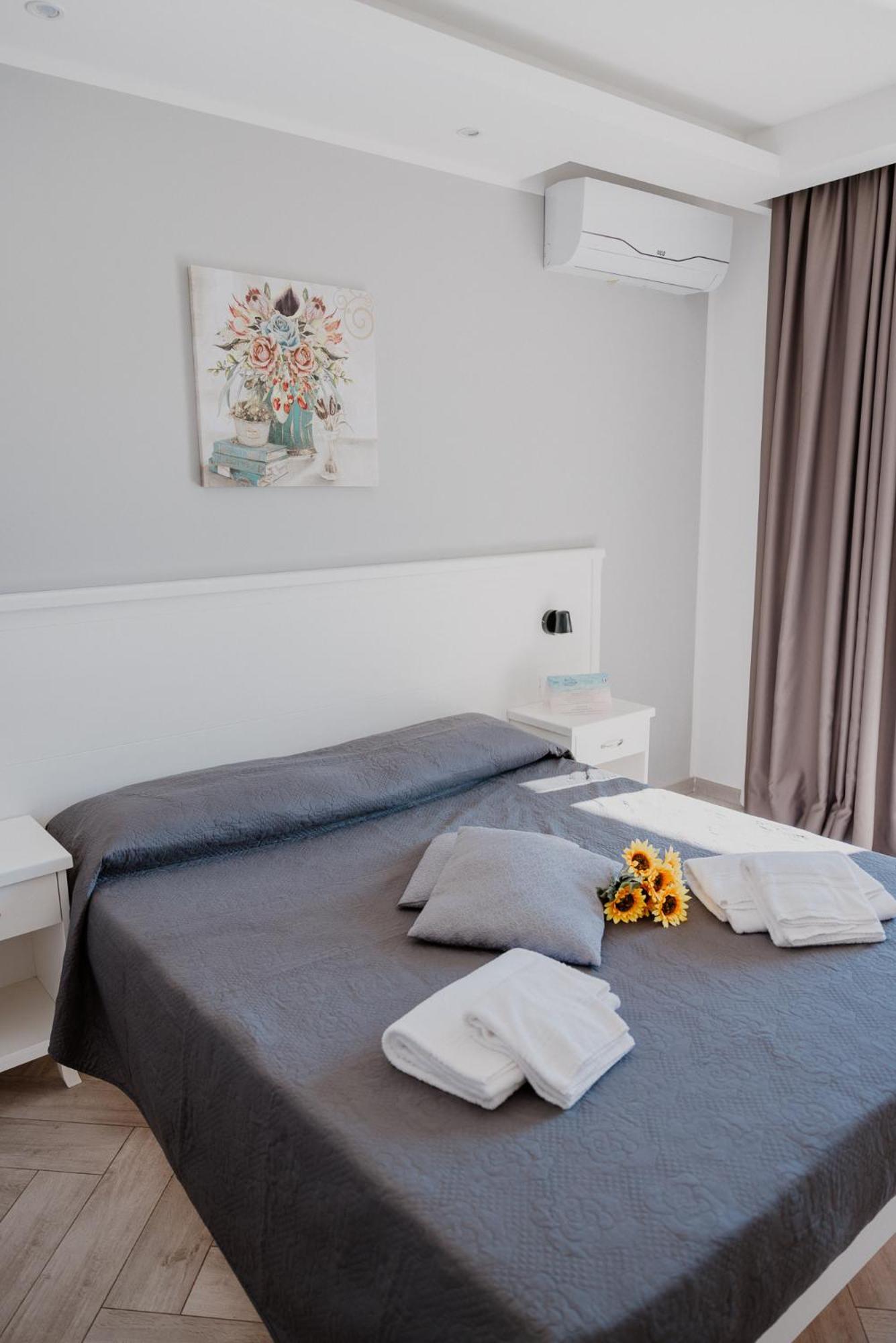 Residenza Kalios Bed & Breakfast โตรเปอา ภายนอก รูปภาพ